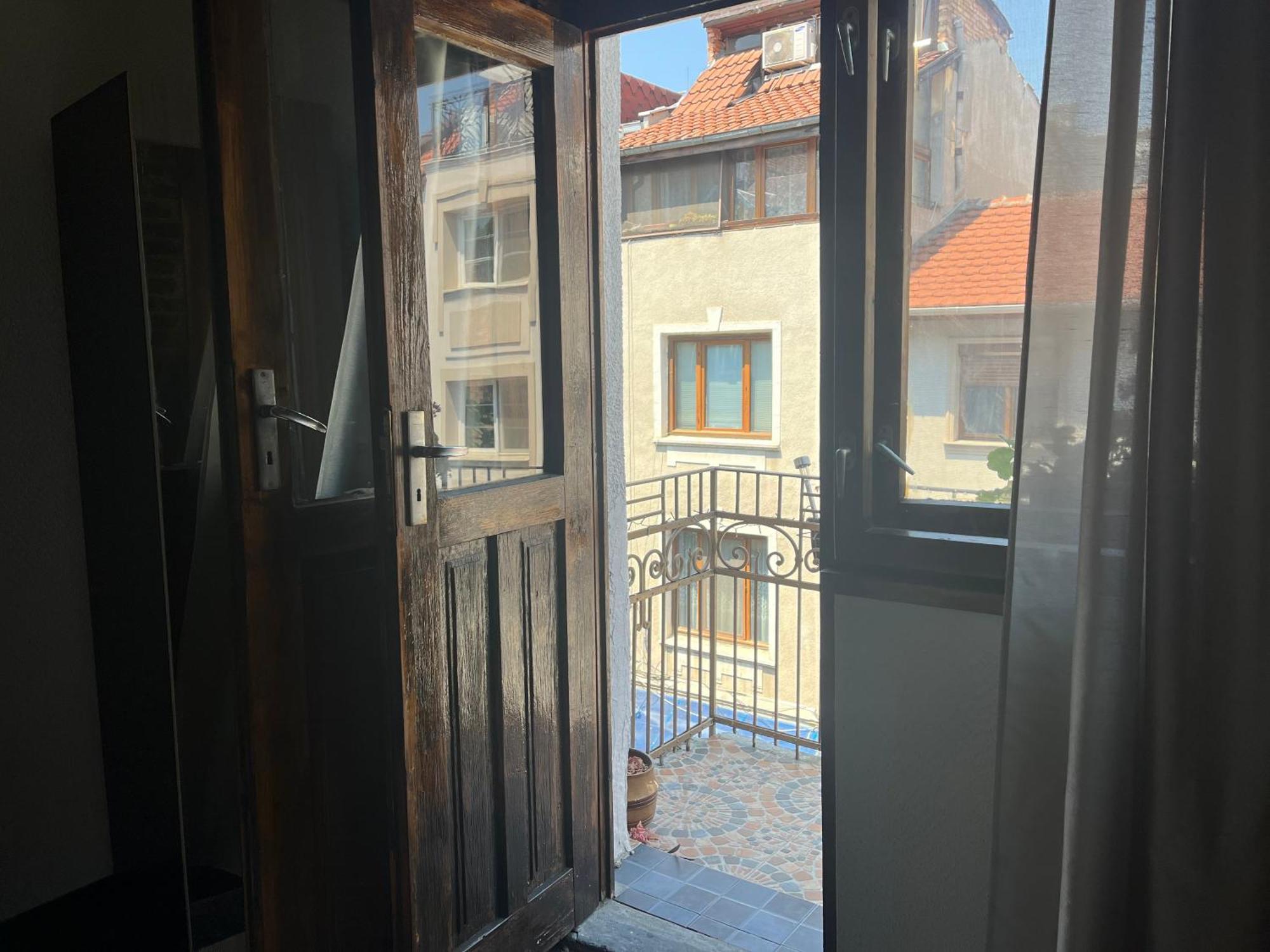 Vel House Vandrehjem Plovdiv Eksteriør billede